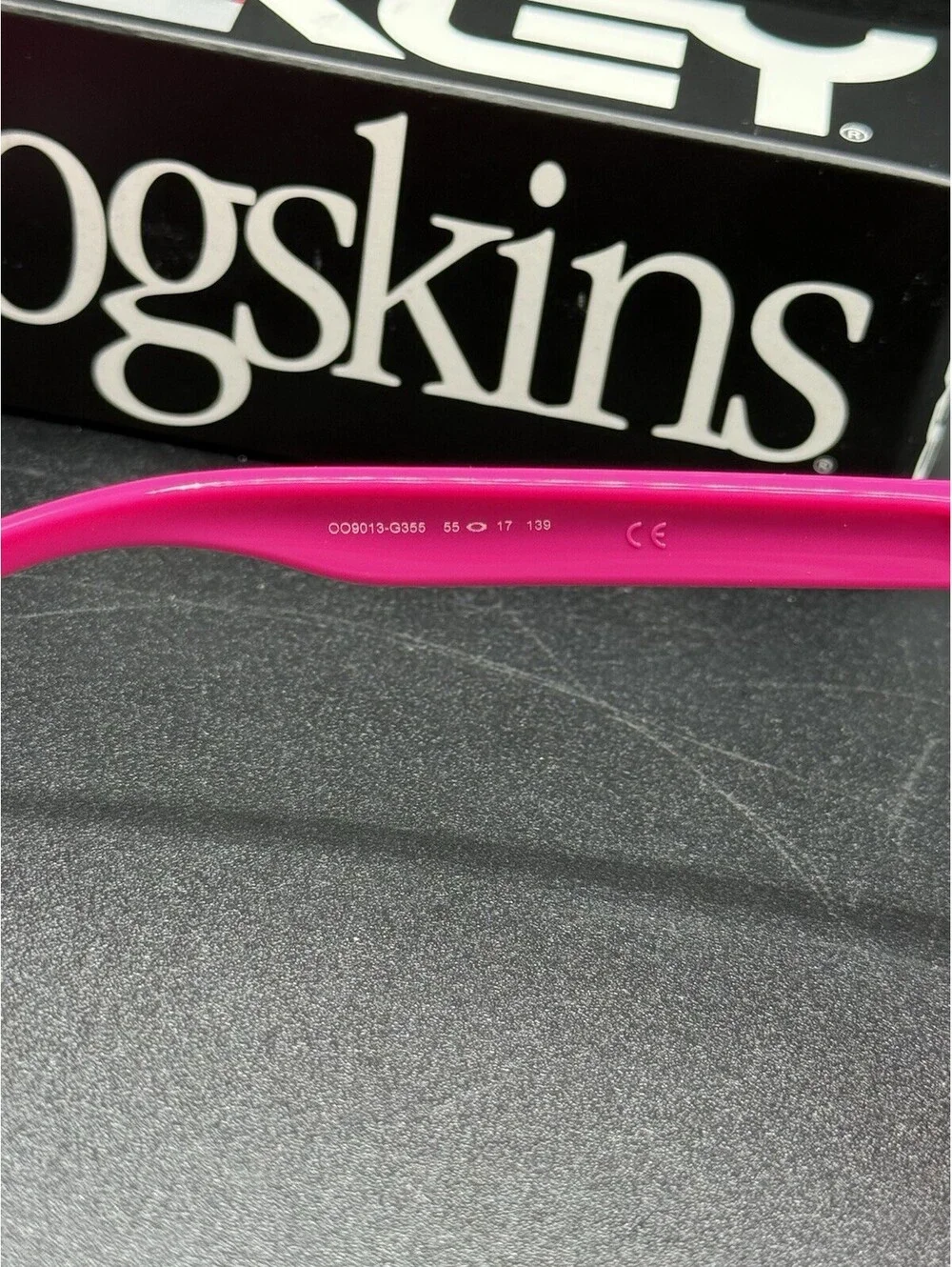 Oakley Frogskin Dark Berry Black/Prizm Trail Lenses OO9013-G355
